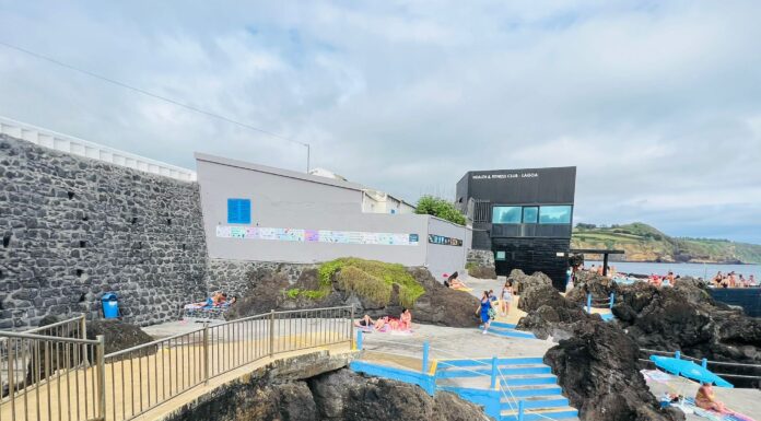 Exposição sobre cuidados a ter com o sol nas piscinas da Lagoa