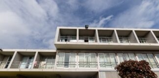 JSD/Açores preocupada com a falta de alojamento estudantil