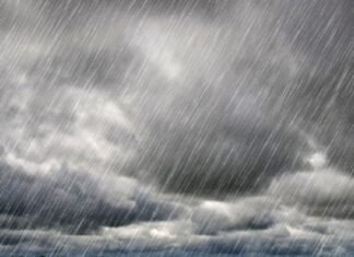 Alerta vermelho, esta noite, devido a chuva forte