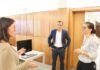 CM Horta oferece computadores a escolas
