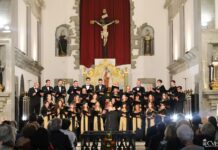 Carmo rende-se a coros do Triângulo