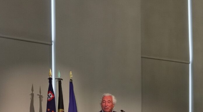 Carlos Garcia homenageado pela Ordem dos Arquitetos