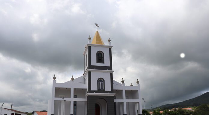 Religião -Tudo a postos para a dedicação da nova Igreja