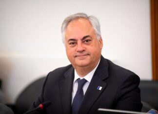 Paulo Moniz questiona Governo da República sobre cancelamento de concurso para obras do Cais NATO