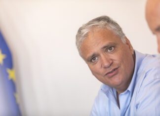 “Onde pára o Governo Regional dos Açores nas medidas de apoio à habitação?” – Vasco Cordeiro