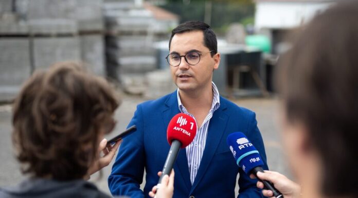 Governo da Coligação tem política consistente de apoio aos estudantes do ensino superior