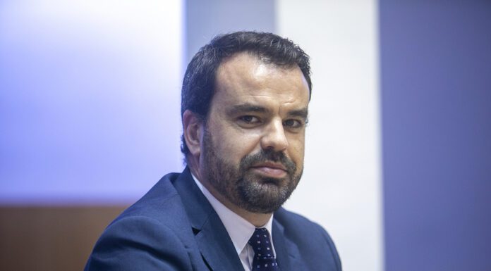 Mudança de paradigma do Governo Regional no transporte marítimo de mercadorias está a prejudicar a economia do Faial