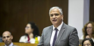 “Querer tornar o Governo da República num inimigo externo é um mau serviço às Regiões e às Autonomias regionais”, diz Vasco Cordeiro