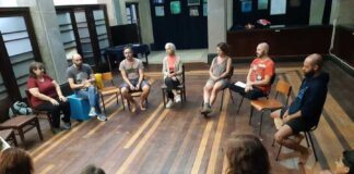 Teatro de Giz | O Rinoceronte em palco em novembro