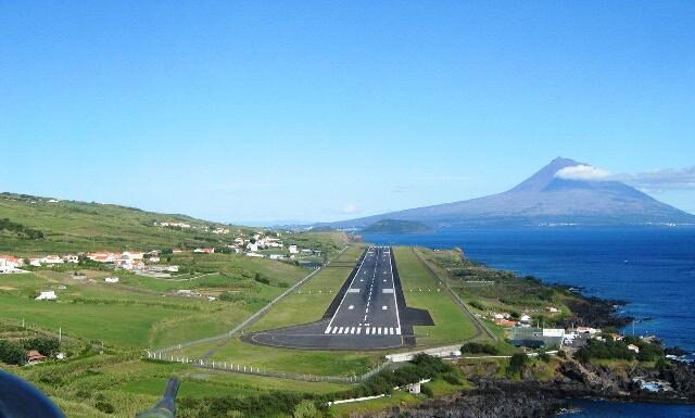 Aeroporto da Horta | ANAC está a analisar um pedido de parecer de alteração das distâncias declaradas de pista
