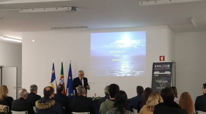 Conferência “Estratégia de Apropriação dos Oceanos” | Escola do Mar recebeu Almirante Silva Ribeiro