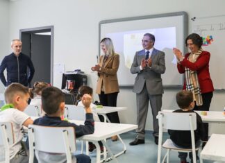 José Manuel Bolieiro destaca abertura de 378 vagas para professores nos quadros dos Açores