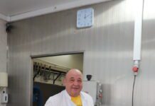 Profissões: João Alberto Goulart da Silva é talhante há 40 anos | “Gosto muito de cortar carne, mas também gosto de clientes satisfeitos”