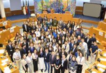 Sessão nacional do Parlamento dos Jovens – Secundárias da Terceira, São Miguel e Faial vão representar os Açores