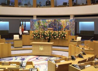 Sessão Plenária de Abril | Turbulência da SATA aterra no plenário da Assembleia Regional