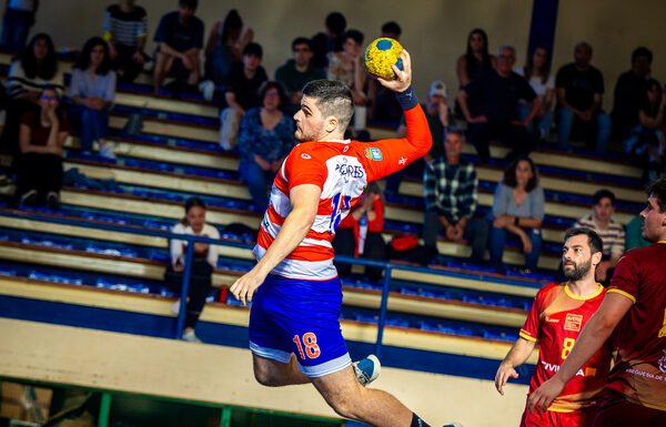 Andebol- Divisão de Honra | Sporting da Horta vence em casa o São Bernardo