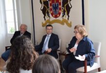 Presidente da Assembleia Legislativa apela aos jovens a defesa contínua dos direitos e valores do 25 de Abril