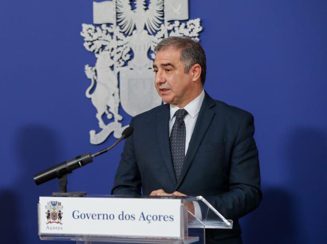 José Bolieiro Oficial