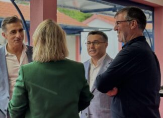 Presidente da Assembleia reconhece importância da Feira Agrícola e Comercial do Faial