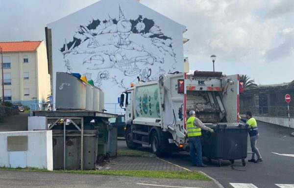 Recolha de Resíduos Urbanos – Município da Horta volta a reforçar circuitos no verão