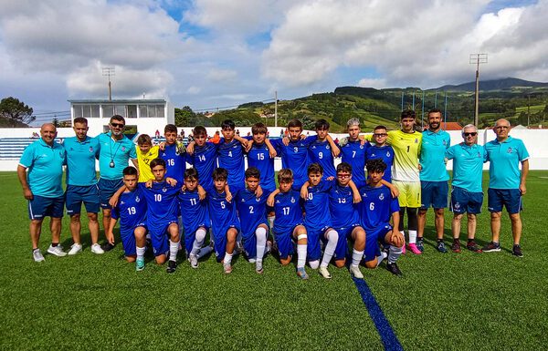 Futebol masculino de Associação de Futebol da Horta | Medalha de bronze para os sub14