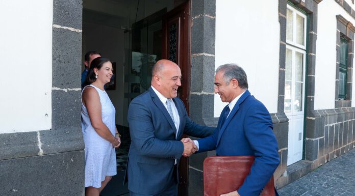 José Manuel Bolieiro destaca “excelente cooperação” com autarquia de Santa Cruz da Graciosa