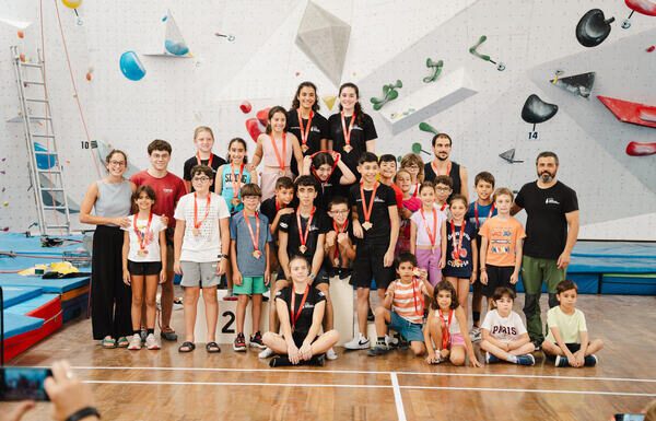 Campeonato Regional de Escalada | CEMF estreia-se com duas medalhas de prata