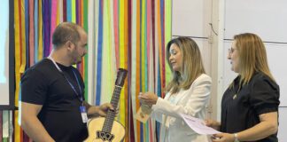 Violas da Terra dos Açores com certificação nacional e europeia IG