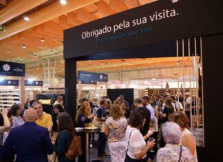 Artesãos açorianos promovem saber-fazer artesanal na FIA Lisboa