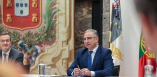 Açores são cada vez mais território e economia de receção de imigrantes, destaca José Manuel Bolieiro