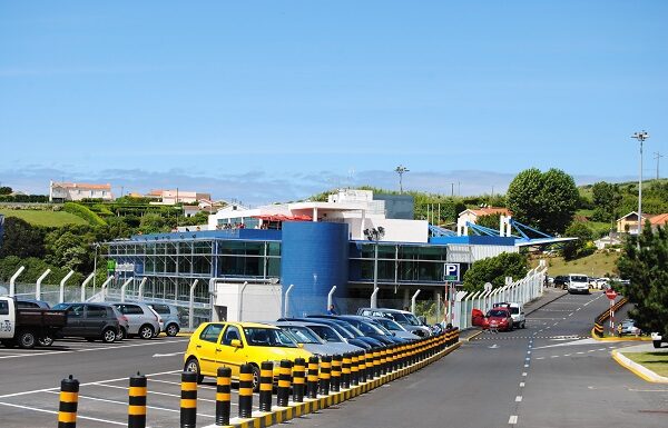 ANA-Aeroportos de Portugal | Obras no terminal pretendem renovar e modernizar a aerogare