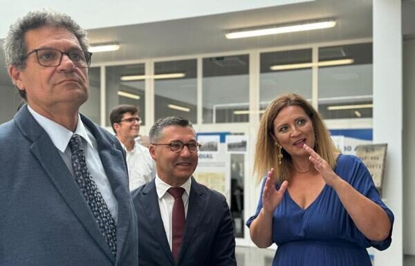 Nota de Imprensa da Presidência da ALRAA – Presidente da Assembleia Legislativa manifesta solidariedade para com a população da Madeira