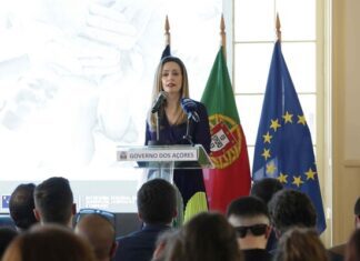 Governo dos Açores já está a processar pagamentos das passagens áreas no âmbito da medida “Regressa a Casa”
