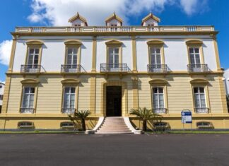 A Universidade dos Açores preencheu 100% das vagas na 1.ª fase do CNA em 12 cursos
