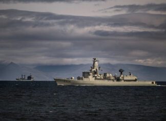 Navio da Marinha participa em exercício da NATO no Atlântico Norte