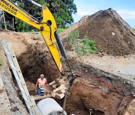 Câmara constrói sistema de escoamento de águas pluviais no Salão