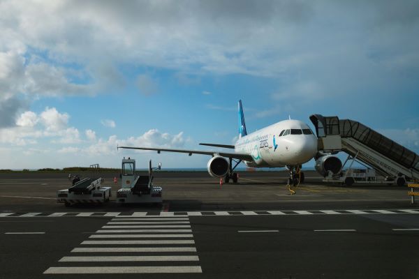 AZORES_AIRLINES_AERONAVE_ESTACIONADA