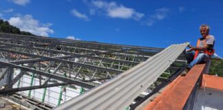 Empreitada | Junta da Conceição retirou as telhas do pavilhão do Fayal