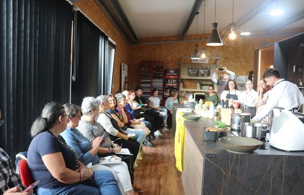 Liga Portuguesa Contra o Cancro | Delegação do Faial do Núcleo Regional do Açores promove primeiro showcooking