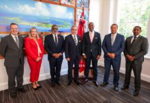 José Manuel Bolieiro promove economia azul e cooperação científica em encontro com governo da Bermuda