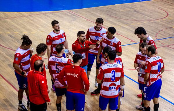 Andebol- 1.ª Divisão Sporting da Horta perde no Restelo