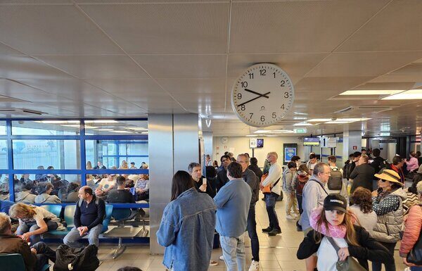 Novo recorde de passageiros desembarcados nos Açores em 2024 | Aeroporto da Horta acompanhou a tendência