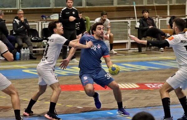 Andebol | SCH vence a Sanjoanense para a Taça