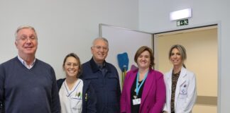 Núcleo regional doa material técnico ao Hospital de Dia de Oncologia do HSEIT