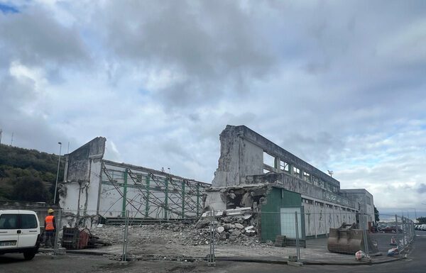 Fayal Sport Club | “Esta demolição nunca foi nem será o fim do Pavilhão do FSC”
