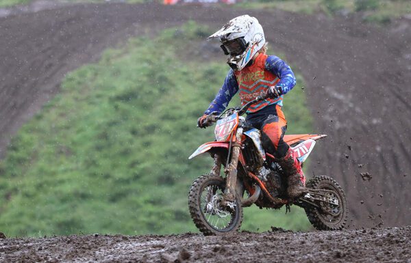 Campeonato Nacional de Motocross MX50 | É a terceira para Rodrigo Garcia