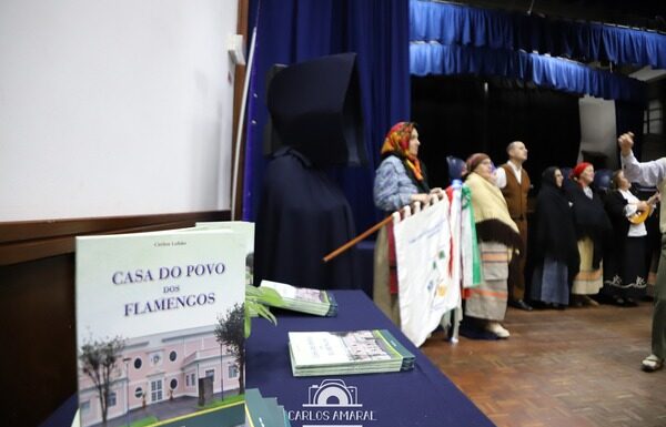 Estante | “Casa do Povo dos Flamengos”