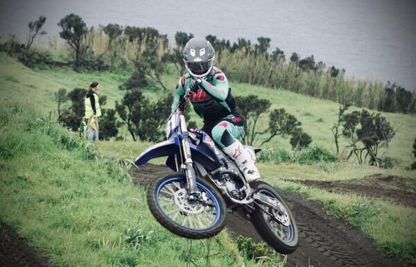 Campeonato Regional de Motocross | James Harrington vence primeira prova no Faial