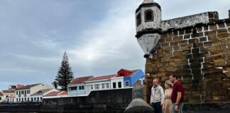 Orla Costeira do Porto Pim