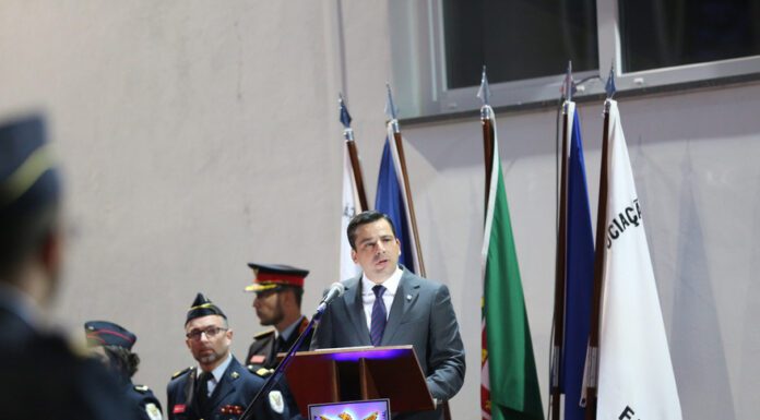 Alonso Miguel anuncia concurso público para aquisição de 19 veículos de Auto Comando Tático para a Proteção Civil e Bombeiros dos Açores